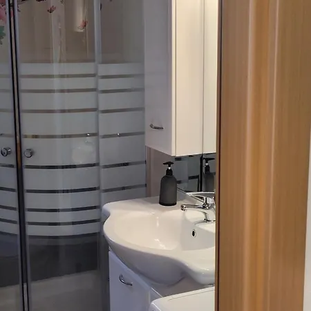 Relaxing Center West Luxury
